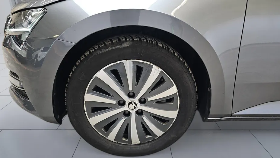 SKODA Superb Superb 2.0 TDI SCR Style DSG