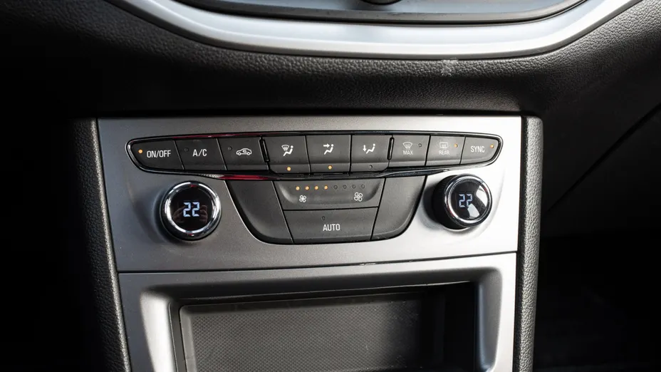 OPEL Astra Astra V 1.2 T Edition S&S