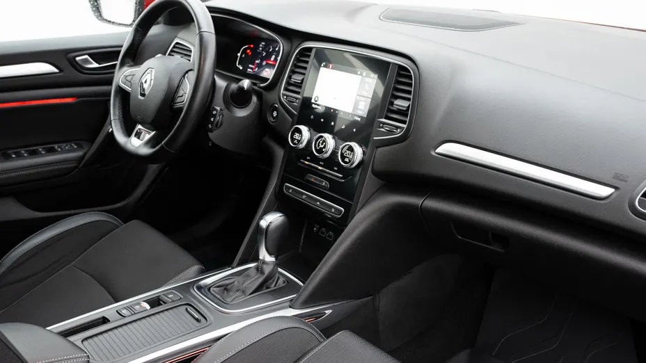 RENAULT Megane Megane 1.3 TCe FAP Intens EDC