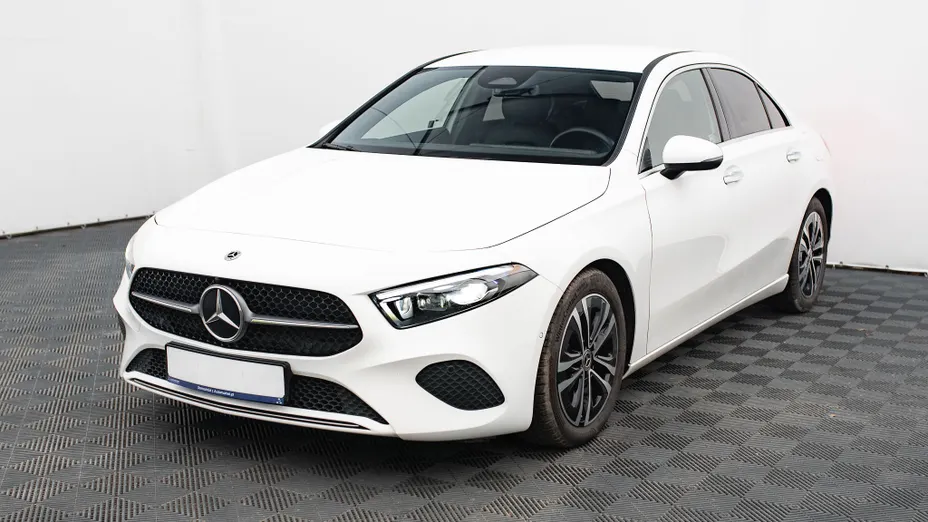 MERCEDES-BENZ A Klasa A 200 d Progressive 8G-DCT