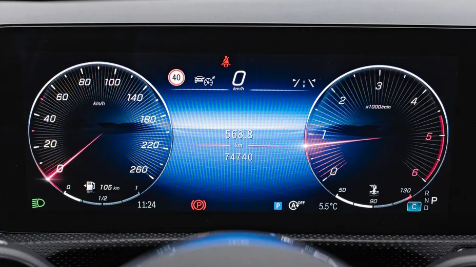 MERCEDES-BENZ A Klasa A 200 d Progressive 8G-DCT