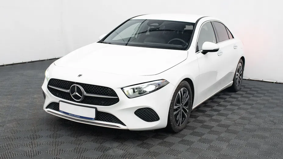 MERCEDES-BENZ A Klasa A 200 d Progressive 8G-DCT