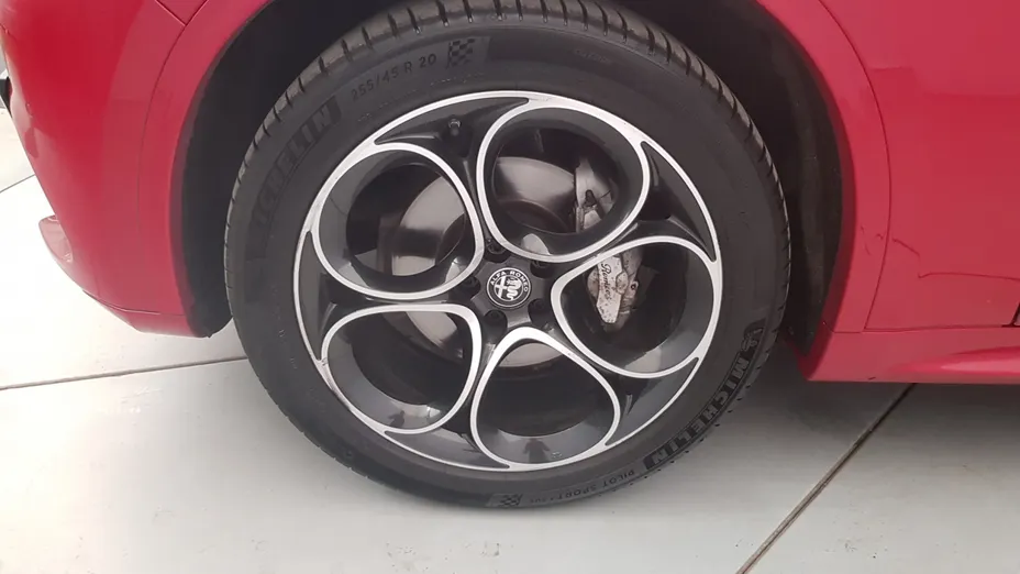 ALFA ROMEO Stelvio Stelvio 2.0 Turbo Veloce Q4 aut