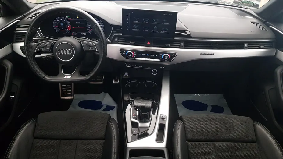 AUDI A4 A4 45 TFSI mHEV Quattro S Line S tronic