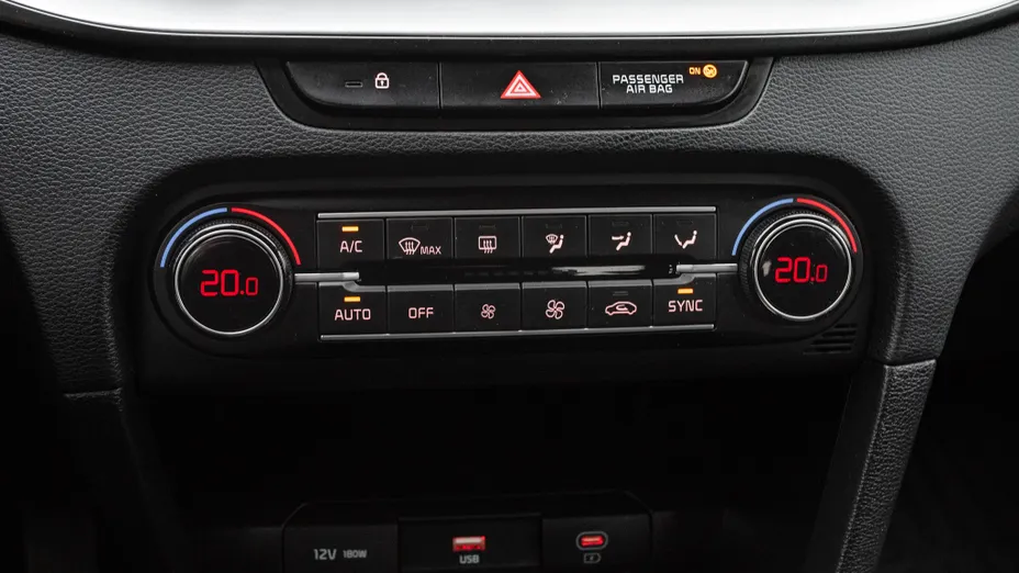 KIA Cee'd Ceed 1.5 T-GDI M