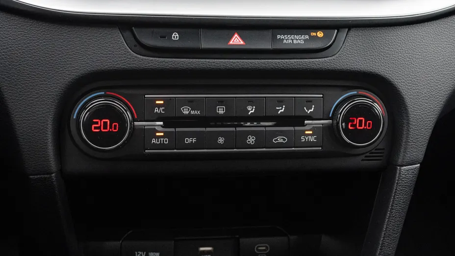 KIA Cee'd Ceed 1.5 T-GDI M