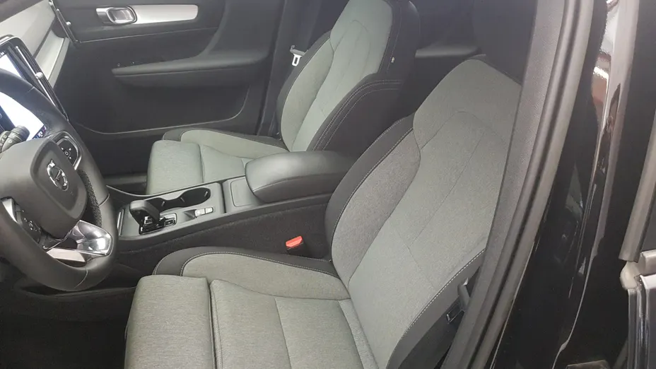 VOLVO XC40 XC40 B3 Core aut