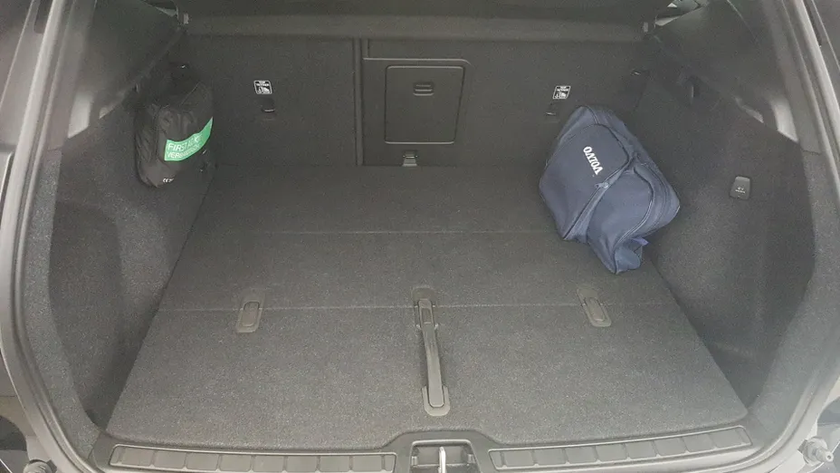 VOLVO XC40 XC40 B3 Core aut