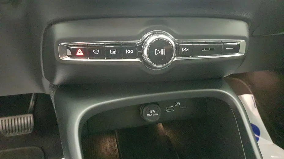 VOLVO XC40 XC40 B3 Core aut