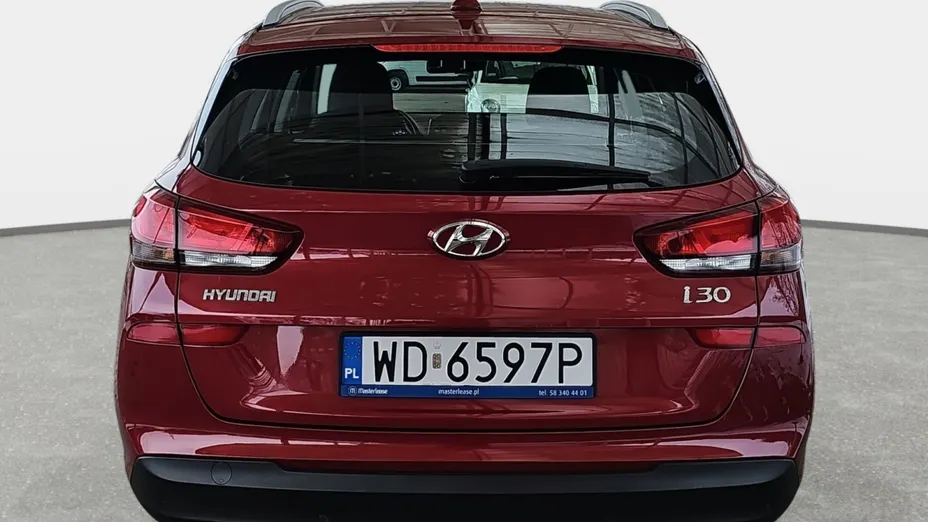 HYUNDAI i30 i30 1.5 DPI Classic +