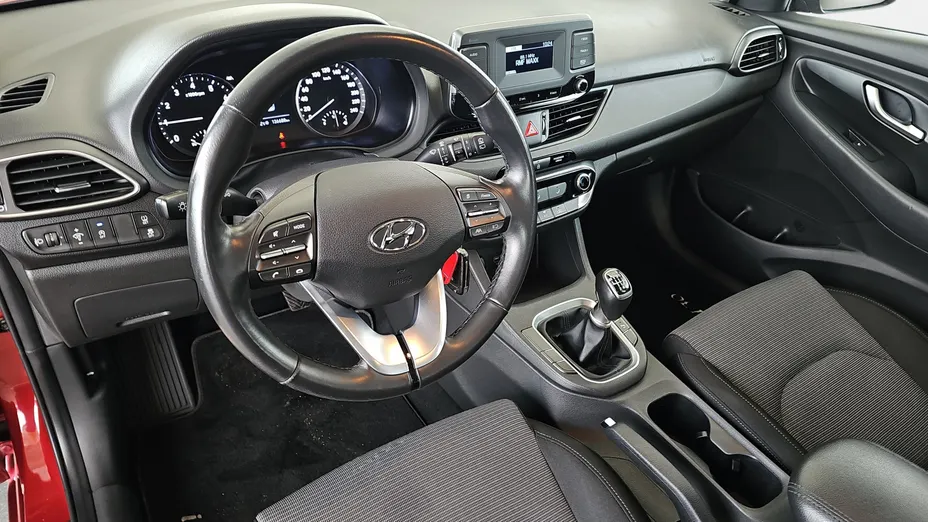 HYUNDAI i30 i30 1.5 DPI Classic +