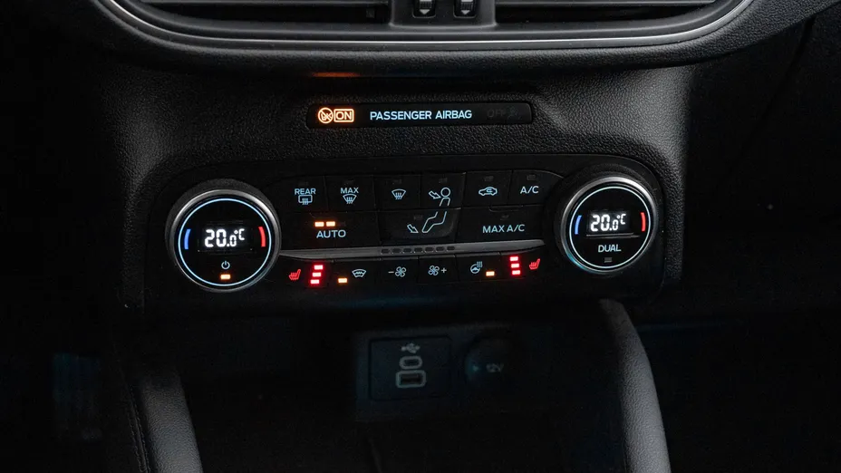 FORD Kuga Kuga 2.5 FHEV AWD Titanium X