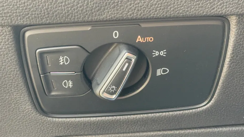 VOLKSWAGEN Passat Passat 2.0 TDI Elegance DSG