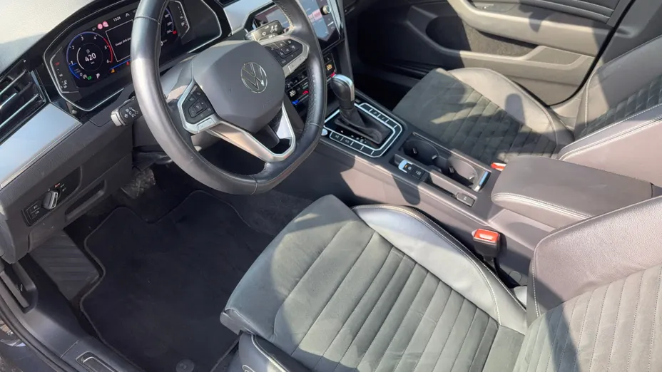 VOLKSWAGEN Passat Passat 2.0 TDI Elegance DSG