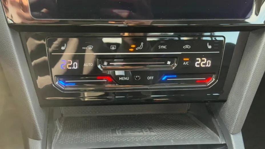 VOLKSWAGEN Passat Passat 2.0 TDI Elegance DSG