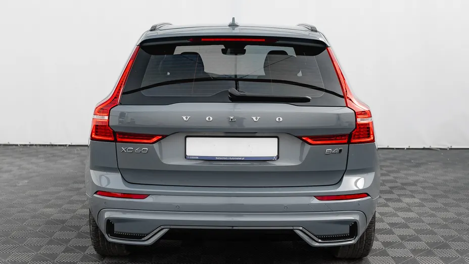 VOLVO XC60 XC60 B4 D AWD Plus Dark aut