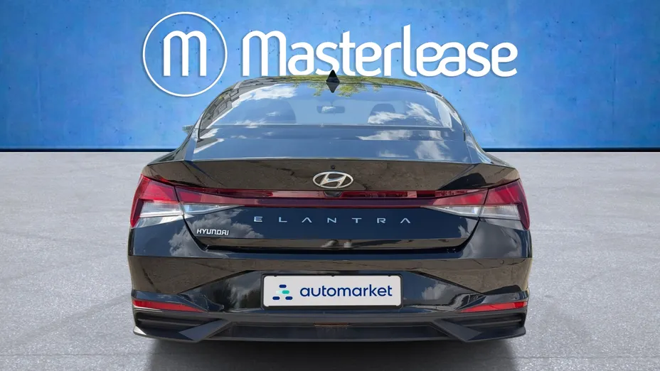 HYUNDAI Elantra Elantra 1.6 Modern