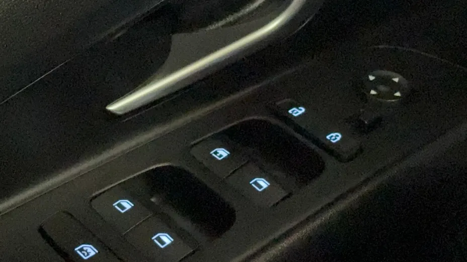 HYUNDAI Elantra Elantra 1.6 Modern