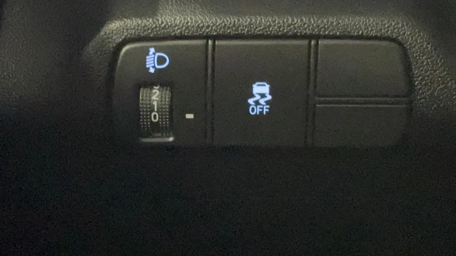 HYUNDAI Elantra Elantra 1.6 Modern