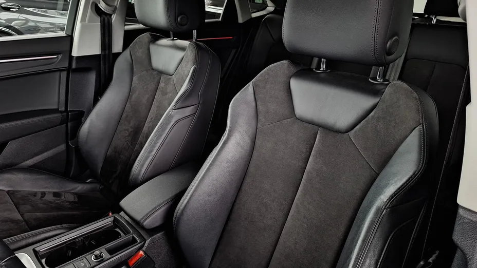 AUDI Q3 Q3 40 TDI Quattro S Line S tronic