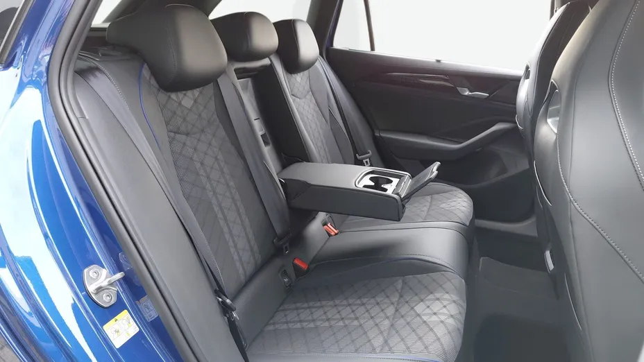 VOLKSWAGEN Passat Passat 2.0 TDI SCR R-Line DSG