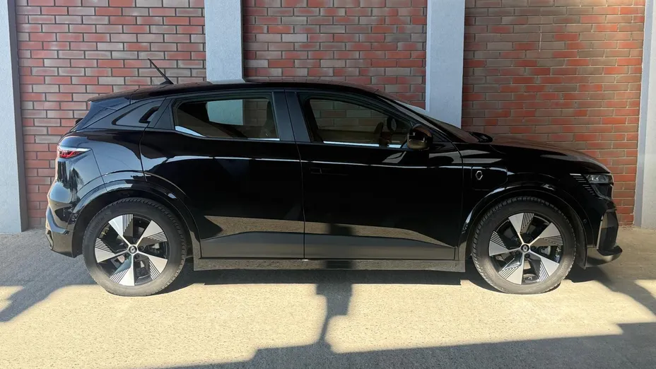 RENAULT Megane Megane EV40 Equilibre