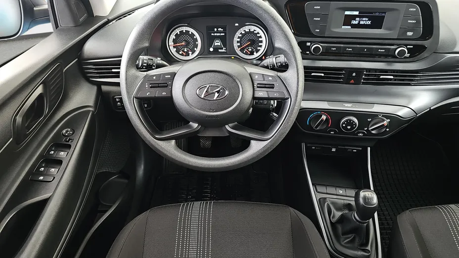 HYUNDAI i20 i20 1.2 Pure