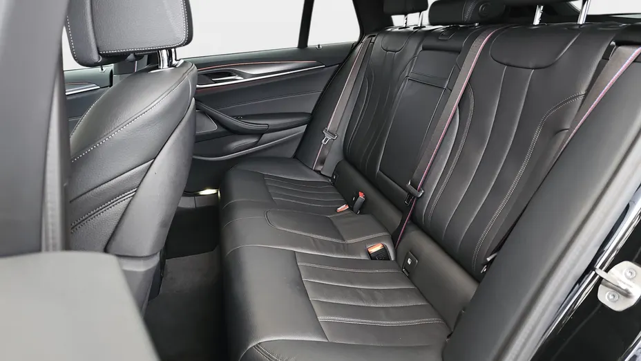 BMW Seria 5 530d xDrive mHEV M Sport sport-aut