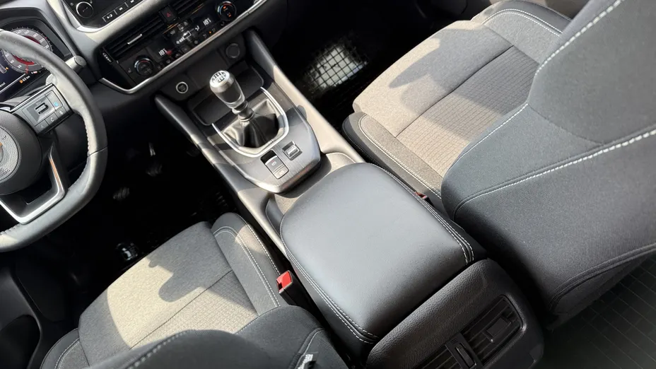 NISSAN Qashqai Qashqai 1.3 DIG-T mHEV N-Connecta