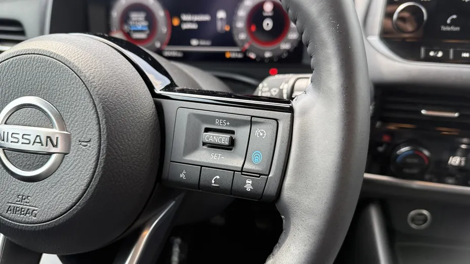 NISSAN Qashqai Qashqai 1.3 DIG-T mHEV N-Connecta