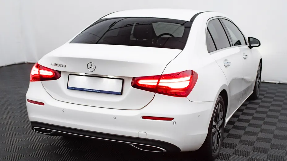 MERCEDES-BENZ A Klasa A 200 d Progressive 8G-DCT