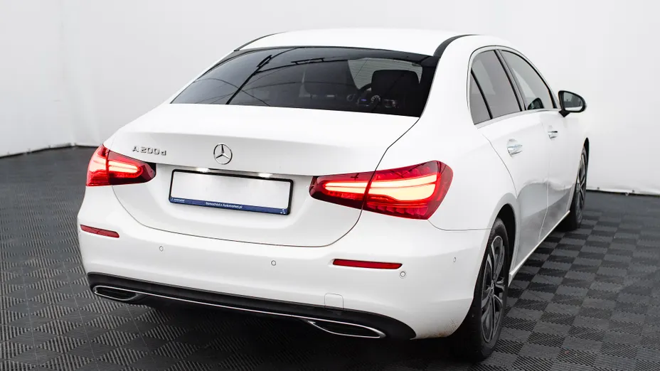 MERCEDES-BENZ A Klasa A 200 d Progressive 8G-DCT