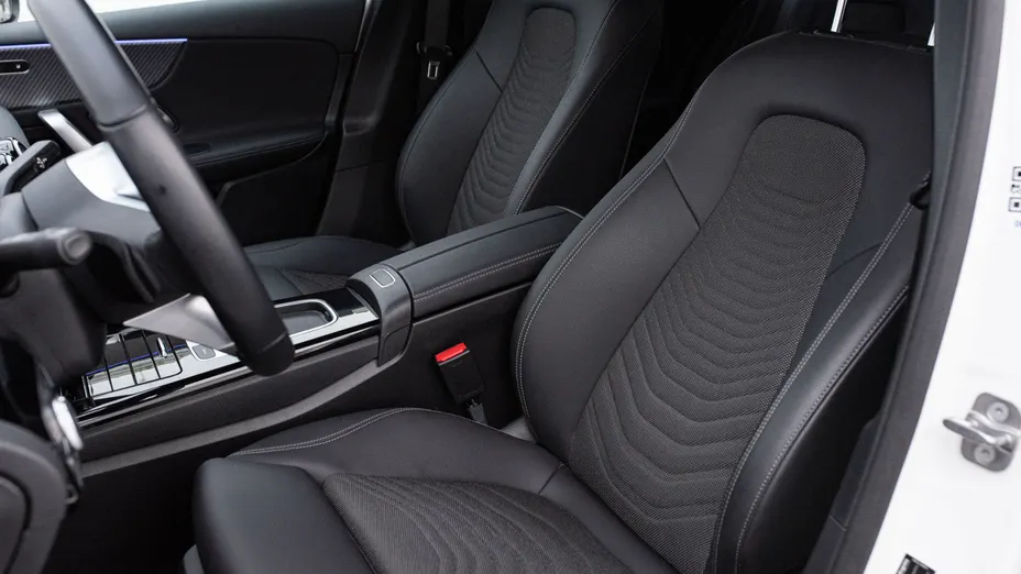 MERCEDES-BENZ A Klasa A 200 d Progressive 8G-DCT