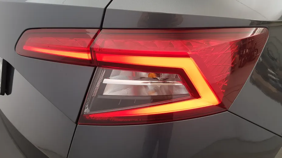 SKODA Karoq Karoq 1.6 TDI SCR 4x2 Style DSG