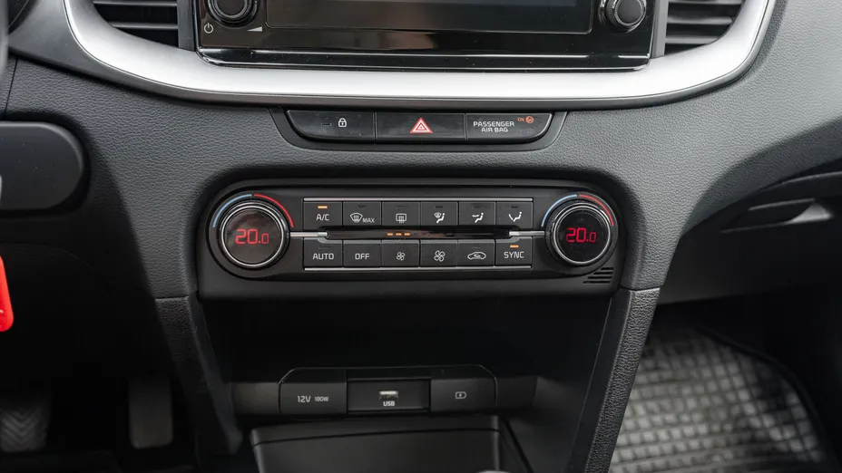 KIA Cee'd Ceed 1.0 T-GDI M