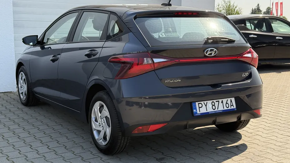 HYUNDAI i20 i20 1.2 Pure