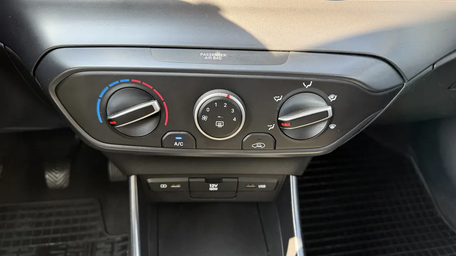 HYUNDAI i20 i20 1.2 Pure