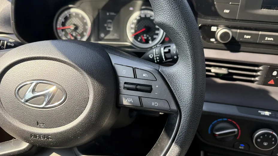 HYUNDAI i20 i20 1.2 Pure