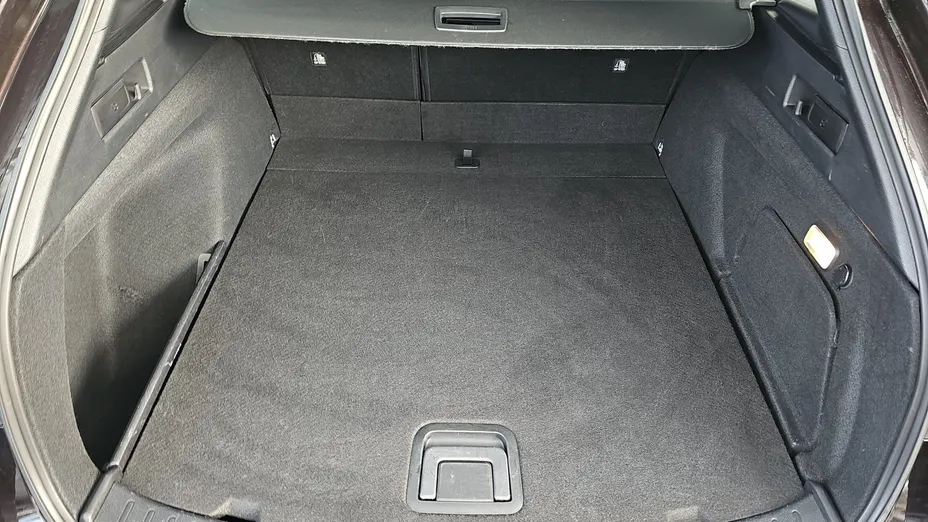 TOYOTA Corolla Corolla 2.0 Hybrid Comfort