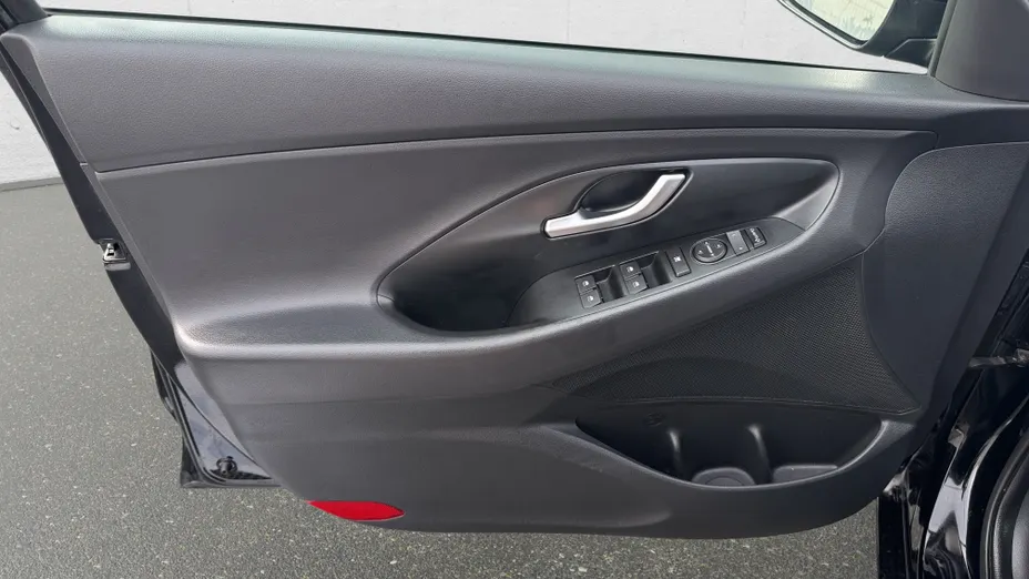 HYUNDAI i30 i30 1.5 T-GDI 48V Smart