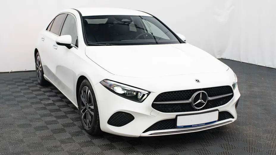 MERCEDES-BENZ A Klasa A 200 d Progressive 8G-DCT