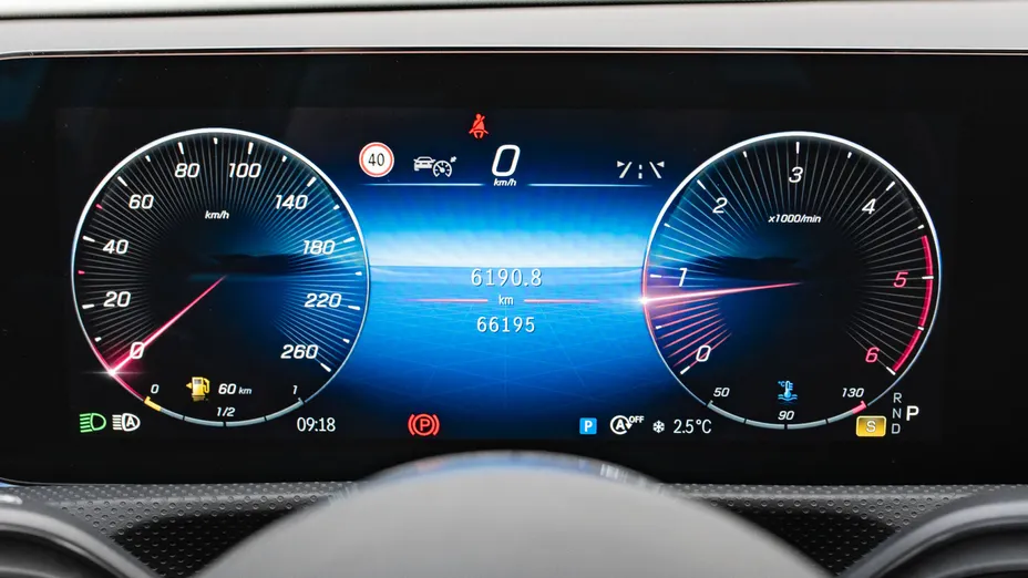 MERCEDES-BENZ A Klasa A 200 d Progressive 8G-DCT