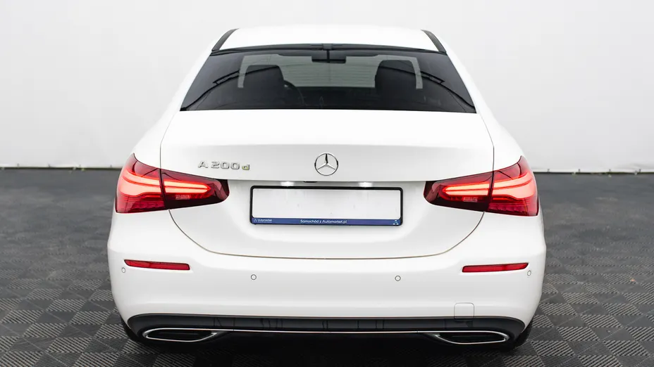 MERCEDES-BENZ A Klasa A 200 d Progressive 8G-DCT