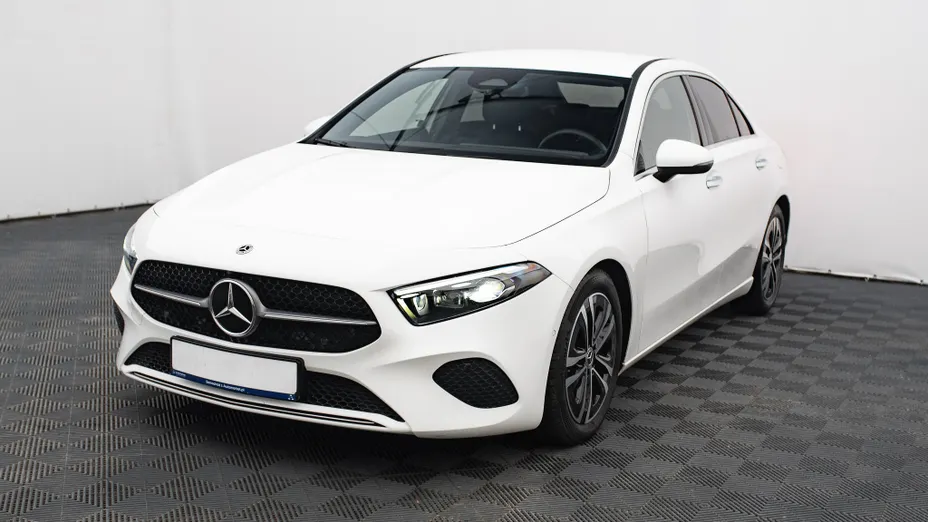 MERCEDES-BENZ A Klasa A 200 d Progressive 8G-DCT