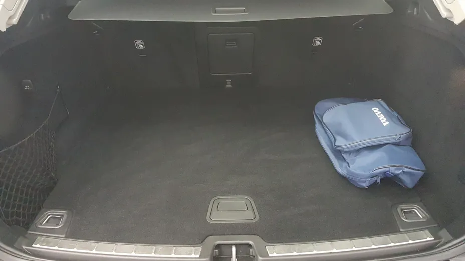 VOLVO XC60 XC60 B4 D AWD Core aut