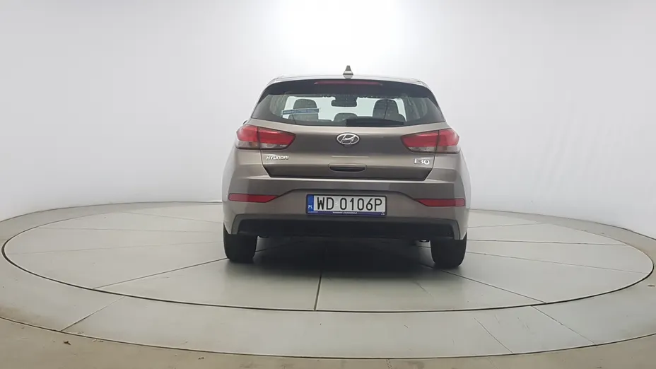 HYUNDAI i30 i30 1.5 DPI Classic +