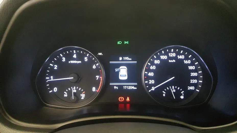 HYUNDAI i30 i30 1.5 DPI Classic +