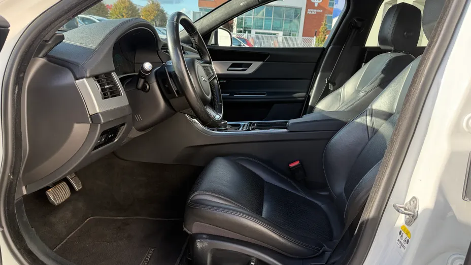 JAGUAR XF XF 2.0 i4D Prestige aut