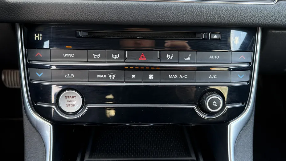 JAGUAR XF XF 2.0 i4D Prestige aut