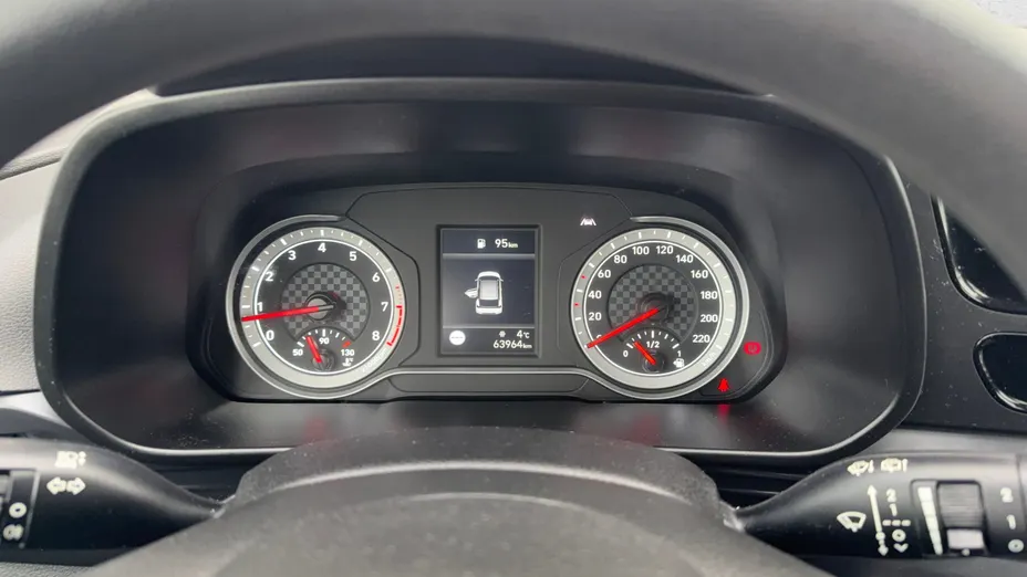 HYUNDAI i20 i20 1.2 Pure